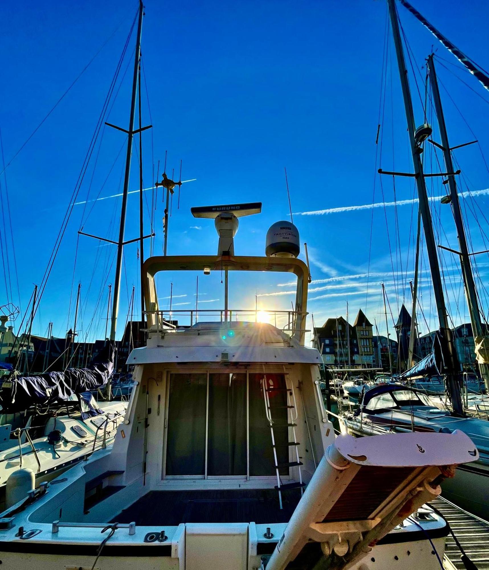 Yacht Deauville Zewnętrze zdjęcie